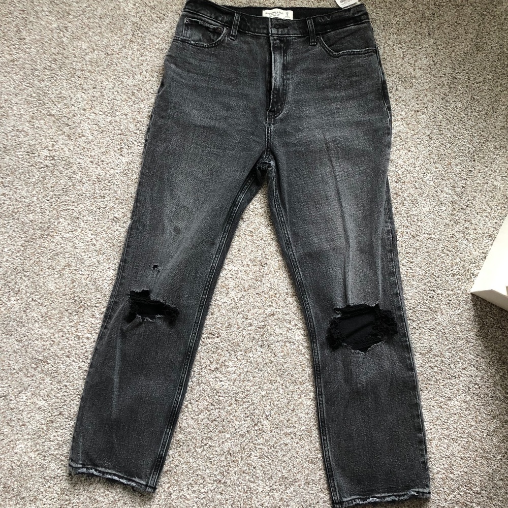 Abercrombie & Fitch Straight Leg Black Jeans NWT
